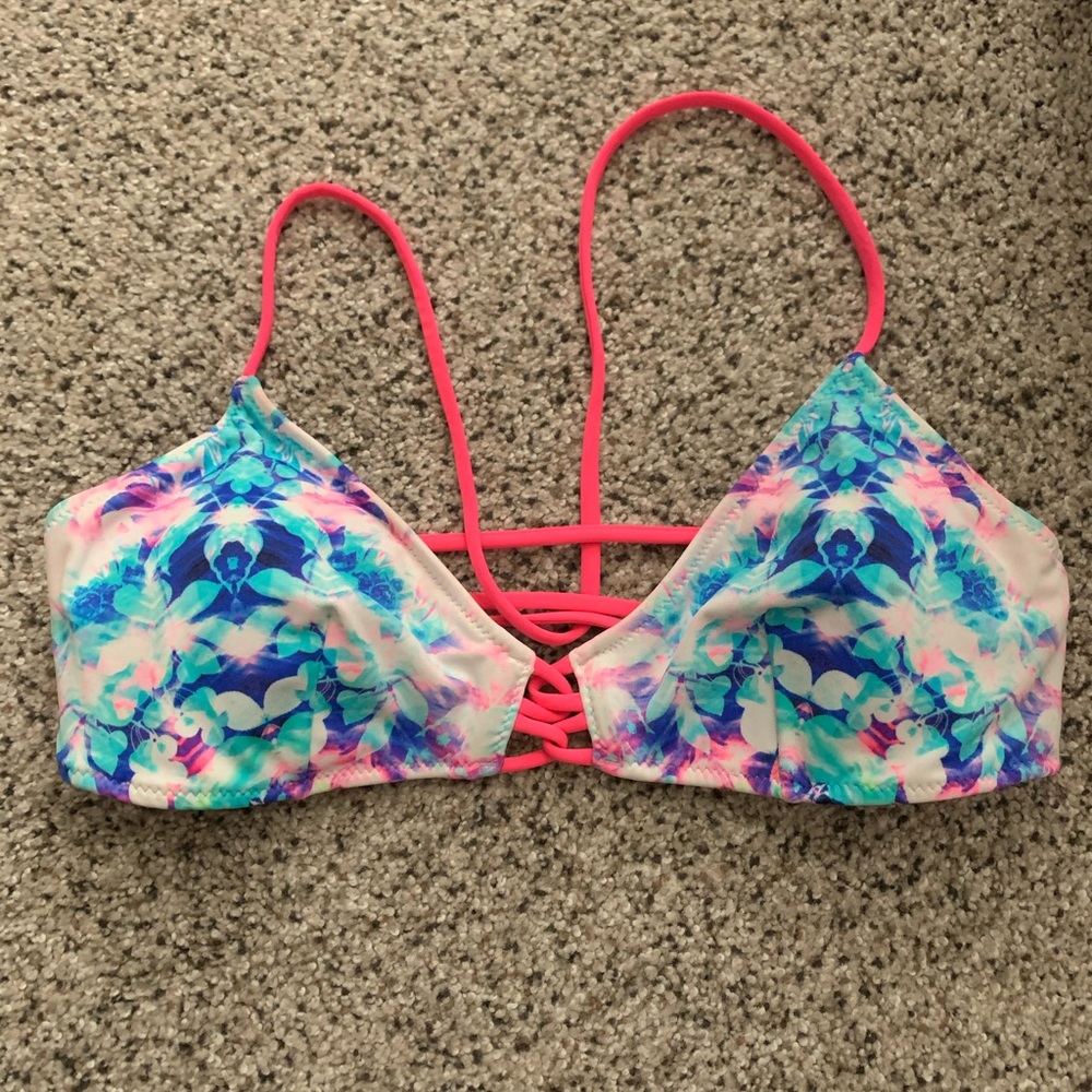Bikini top